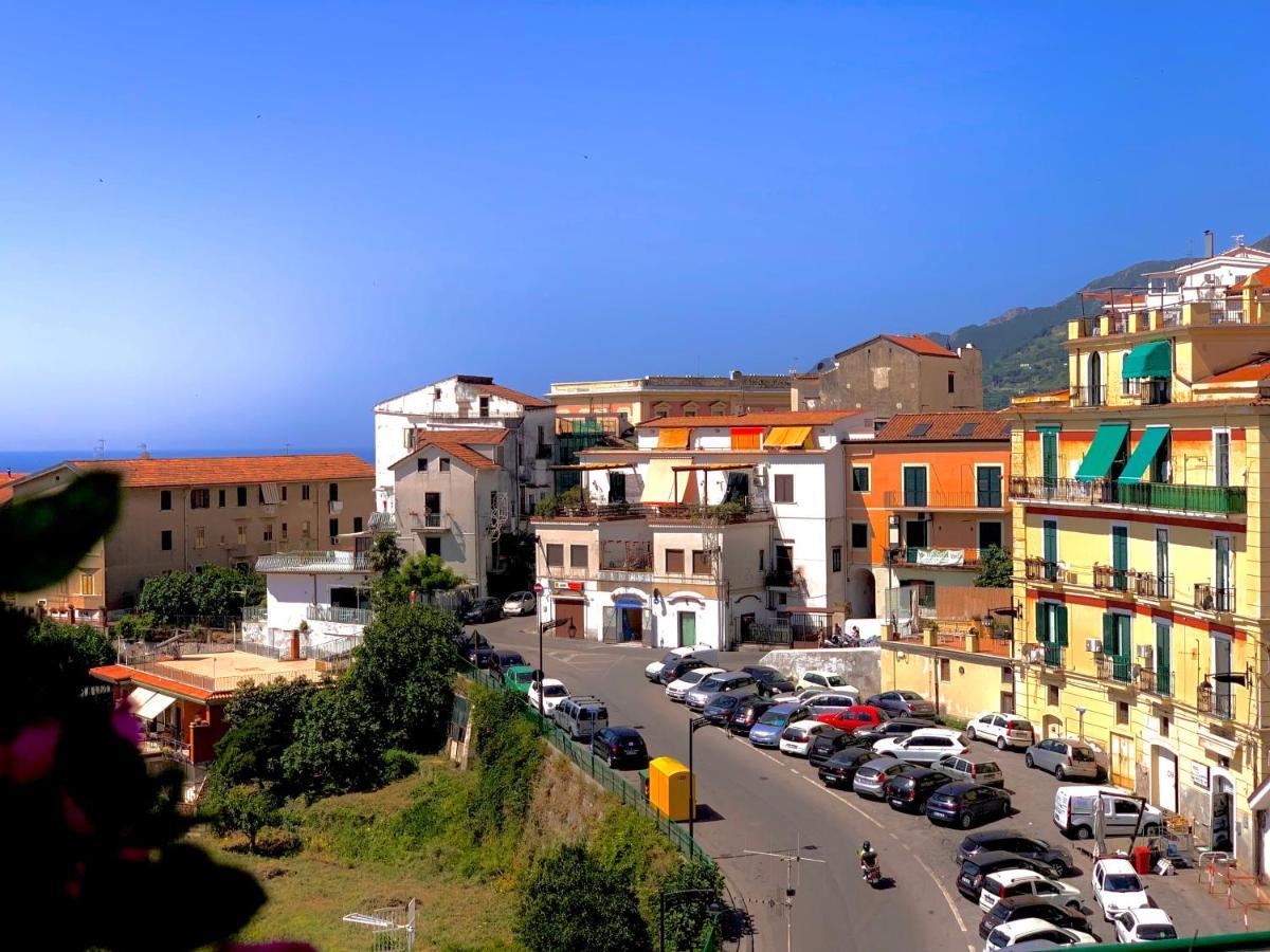 דירות Vietri La Finestra Sul Duomo, Amalfi Coast מראה חיצוני תמונה