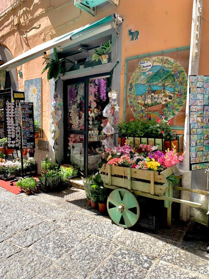 דירות Vietri La Finestra Sul Duomo, Amalfi Coast מראה חיצוני תמונה